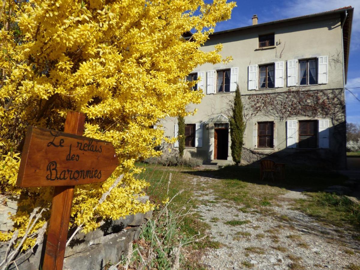 Le Relais Des Baronnies 호텔 Montjay  외부 사진